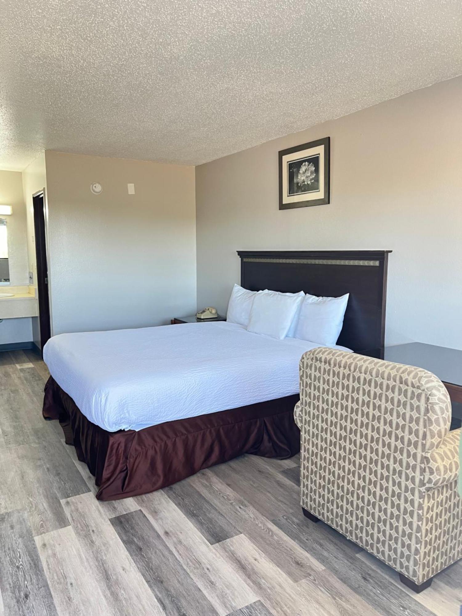 Days Inn Of York Экстерьер фото